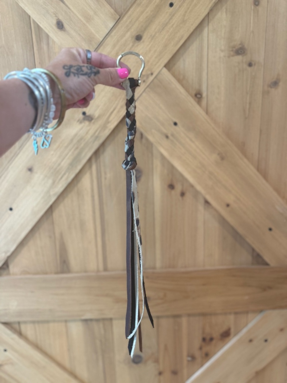 Keychain made with LV St. Cloud pendant - Picture 3 of 6